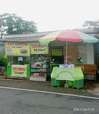 NASI GORENG "PAK SELAMET" Cinyawang