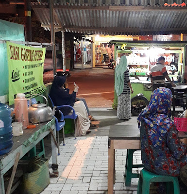 Nasi Goreng Putra Tegal