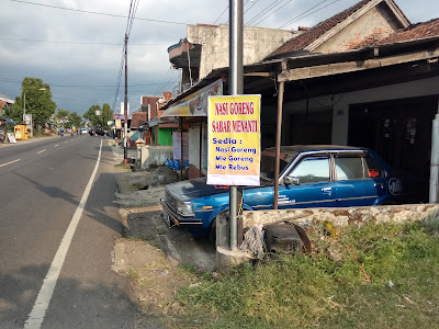 Nasi Goreng Sabar Menanti