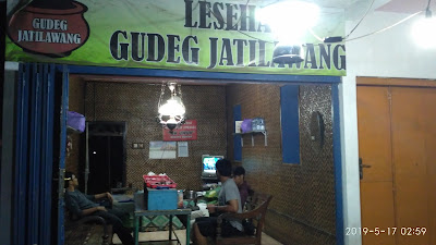 Nasi Gudeg Sabar Menanti (Pak Hari) since 1990
