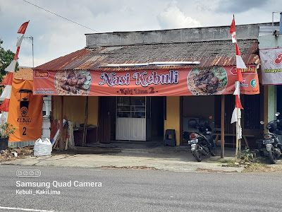 Nasi kebuli kaki lima