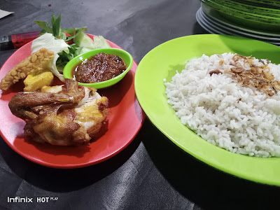 Nasi Uduk Kebon Kacang Masbuloh