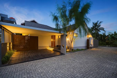 Natani House