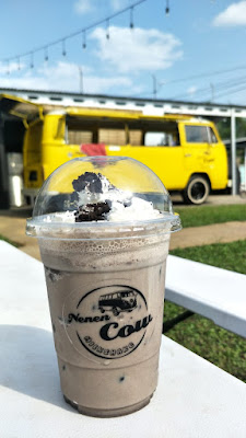 Nenen Cow Garden Cafe