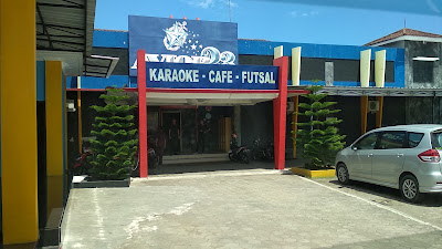 New Avior Lounge & Karaoke