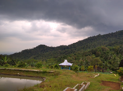 Obyek Wisata Watu lintang