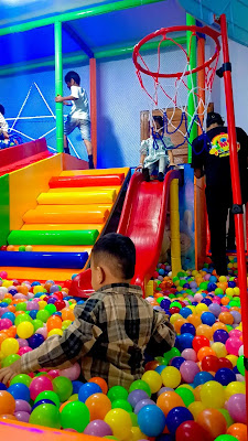 Oemah Pelangi Playground