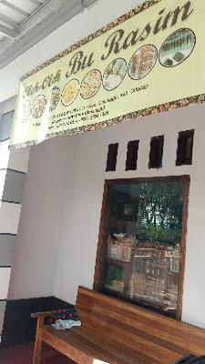 OLEH OLEH BU RASIM