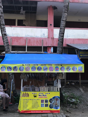 Oleh-oleh khas Pangandaran Jambal Roti Ibu Susi