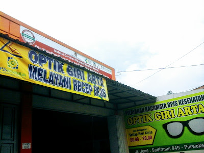 Optik Giri Arta