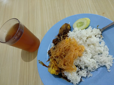 Owen Pusat Oleh-oleh & Resto