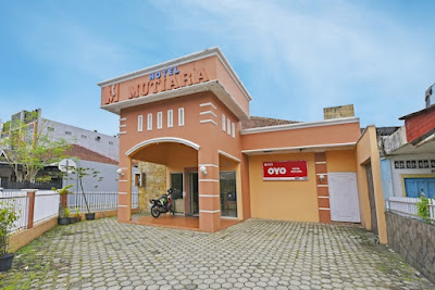 OYO 3722 Hotel Mutiara