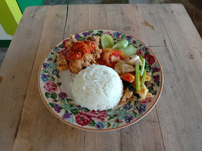 Pangandaran The Wave Seafood Resto