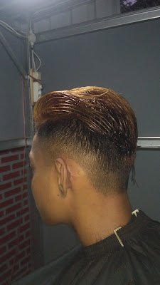 Pangkas Rambut "BUKAN BARBERSHOP"