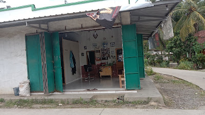 Pangkas rambut d'black