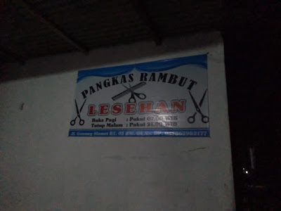 Pangkas Rambut Lesehan