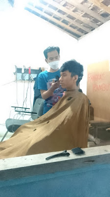 pangkas rambut moderen