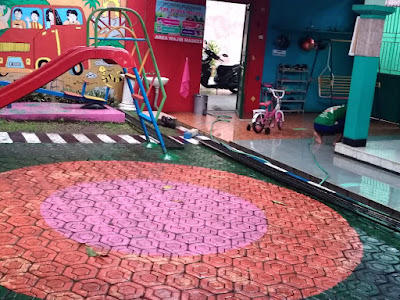 PAUD DAN TAMAN PENITIPAN ANAK TUNAS MELATI