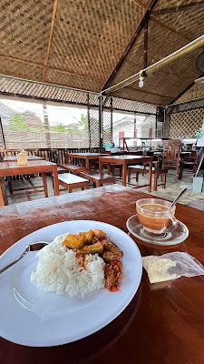 Pawone Eyang