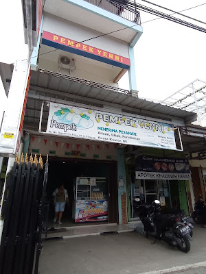 Pempek Yenni Asli Palembang