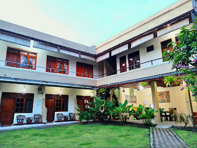 PENGINAPAN CAHAYA/CAHAYA GUESTHOUSE PANGANDARAN