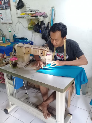 Penjahit Edi Taylor