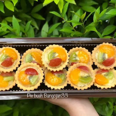 Pie Susu Pie Buah Bang Ojan 33