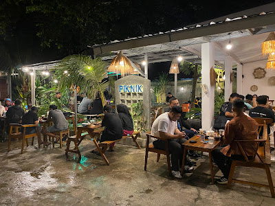 Piknik Coffee Eatery