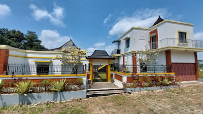 Pool Villa Saung Suluh Baturaden