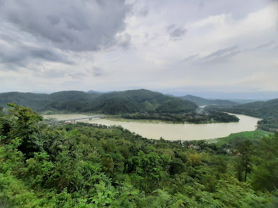 Puncak Watu Meja
