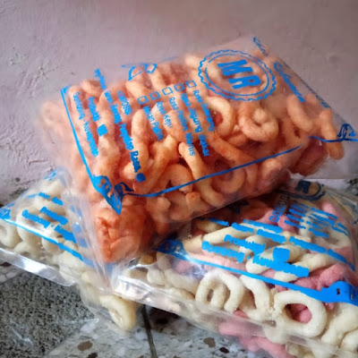 Pusat Jajanan & Oleh" Nusantara