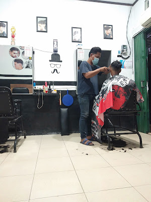 Qiu Qiu barbershop