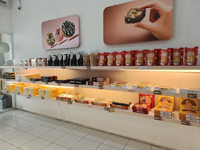 Quina Breadhouse Purwanegara