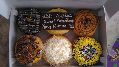 R3 donuts & cake