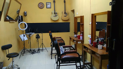 Rental PS3 Dan Pangkas Rambut