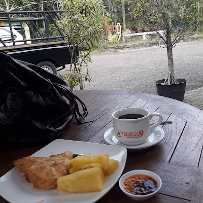 Rest Area Waroeng Alaska Krumput