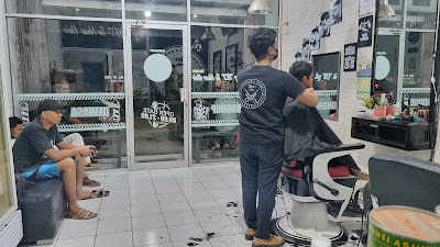 RIFF BARBERSHOP