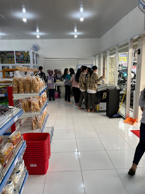 RINA OLEH-OLEH