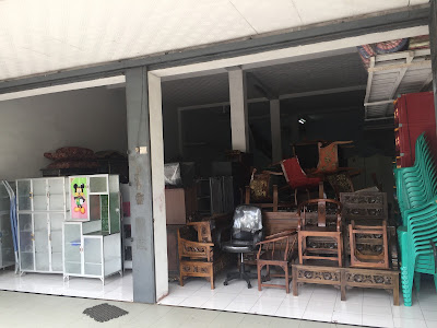 Rizky Furniture