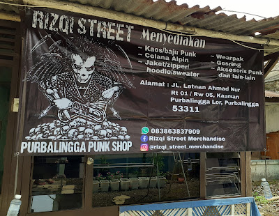 Rizqi Street Merchandise