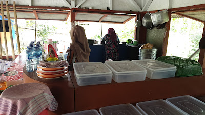RM Ibu Henny Said