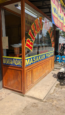 RM Rizky Minang Masakan Padang