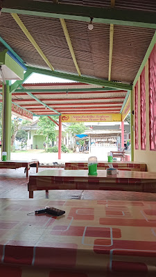 RM. Seafood TENGKIS