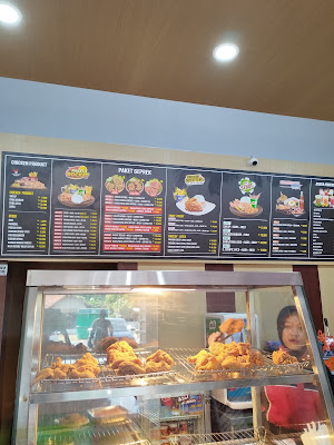 Rocket Chicken Jetis