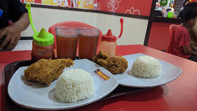 Rocket Chicken Sidareja