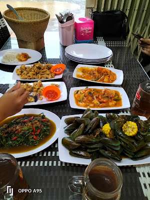 R'OEMAH SEAFOOD ANESTA
