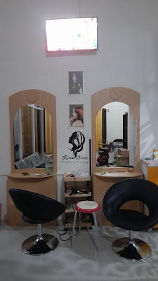 Romi Salon