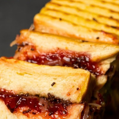 Roti Bakar 93