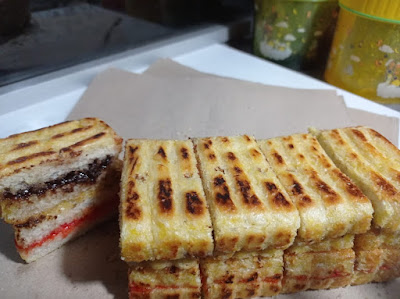 Roti Bakar " FIFI"