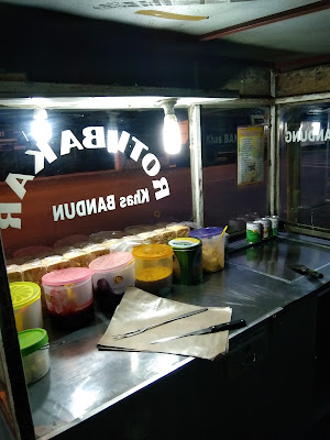 Roti bakar linggamas